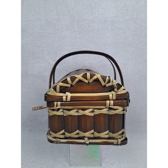 Vintage Bamboo Treasure Chest Mini Picnic Basket Purse 7x7x6 inches Keep-Sake - Picture 3 of 15